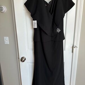 Elegant Black Evening Dress